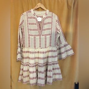 BNWT En Crème Ivory and Rose colored Tiered Tunic/Dress.